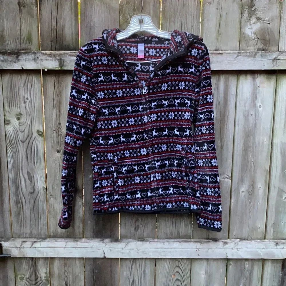 No Boundaries Reindeerโfleece hoodie sz. S